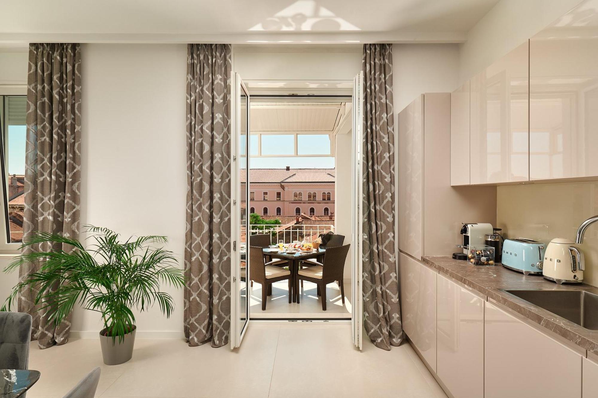 The Central Pearl Apartment Задар Экстерьер фото